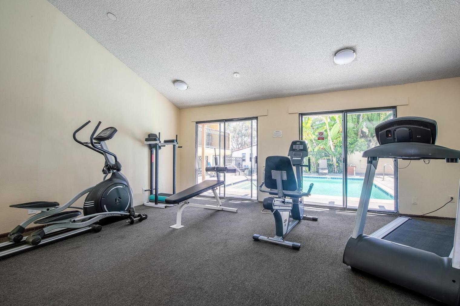 Appartamento Westwood 1Br W Gym Pool Spa Nr Ucla Lax-265 Los Angeles Esterno foto